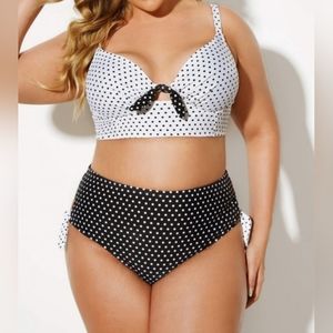 Black & White Dots Underwire Bikini Set‎ Size 2XL